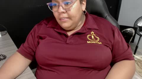 Snapshot of angy_ro12 chatting on 01/04/25, 03:50 angy online show from 01/04/25, 03:50