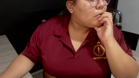 Snapshot of angy_ro12 chatting on 02/01/25, 10:15 angy online show from 02/01/25, 10:15