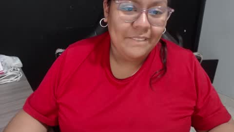 Snapshot of angy_ro12 chatting on 03/02/25, 07:43 angy online show from 03/02/25, 07:43