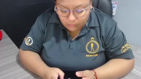 Snapshot of angy_ro12 chatting on 05/16/26, 12:04 angy online show from 05/16/26, 12:04