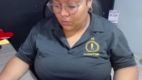 Snapshot of angy_ro12 chatting on 06/03/26, 02:33 angy online show from 06/03/26, 02:33