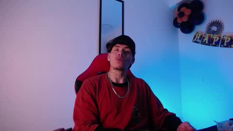 Snapshot of anhonymus chatting on 10/14/25, 03:51 anhonymus online show from 10/14/25, 03:51