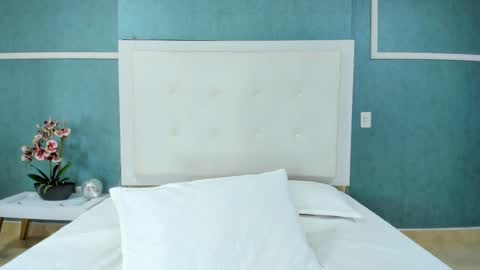 Ania online show from 03/02/25, 05:58