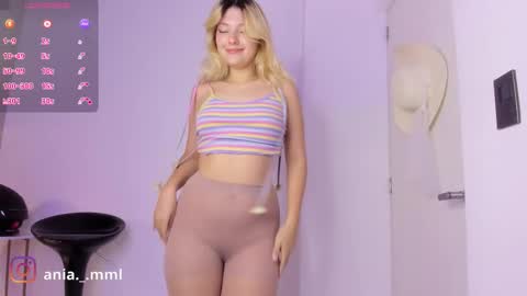 Ania online show from 09/19/25, 07:58