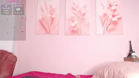 Snapshot of anicarter chatting on 12/17/25, 06:58 online show from 12/17/25, 06:58