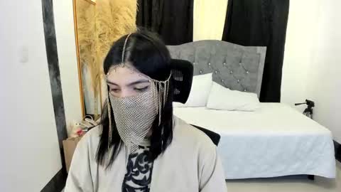 Anissa online show from 02/06/26, 04:10