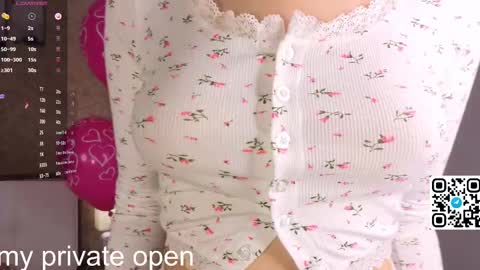 Snapshot of anika_heir chatting on 11/21/25, 02:16 Alice online show from 11/21/25, 02:16