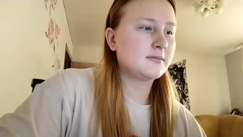 Anika online show from 11/05/25, 01:44