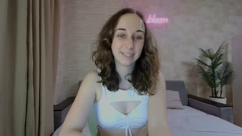 anikabloom online show from 01/14/25, 05:08