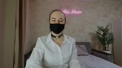 anikabloom online show from 02/05/25, 03:55