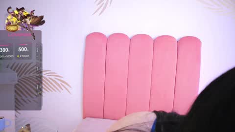 Lauren Anika online show from 02/03/25, 12:03