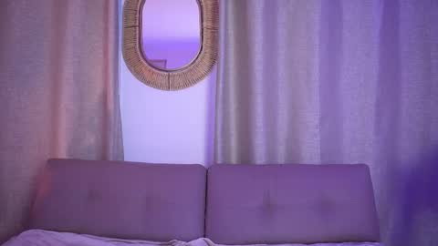 Lauren Anika online show from 02/07/25, 12:17