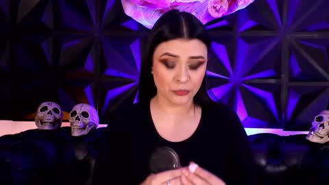 Lauren Anika online show from 10/20/25, 04:13