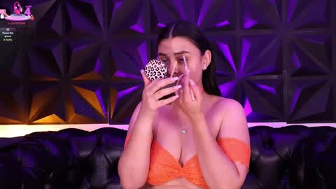 Lauren Anika online show from 11/20/25, 09:58