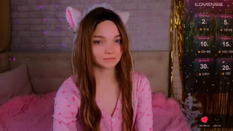 Alica online show from 01/14/26, 02:39