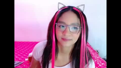 Snapshot of animecutie chatting on 03/01/25, 02:44 animecutie online show from 03/01/25, 02:44