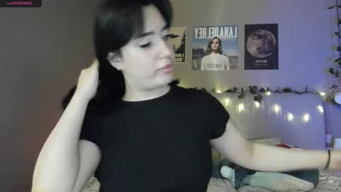 Snapshot of anisa_sweet chatting on 12/10/24, 05:00 Anisa Moan from LovenseWet from Tip MenuOpen for Private online show from 12/10/24, 05:00