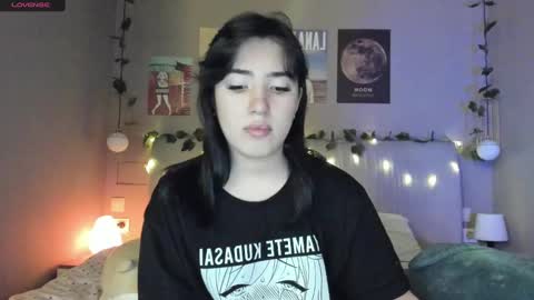 Snapshot of anisa_sweet chatting on 12/17/24, 05:15 Anisa Moan from LovenseWet from Tip MenuOpen for Private online show from 12/17/24, 05:15