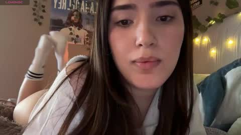 Snapshot of anisa_sweet chatting on 02/15/26, 07:51 Anisa Moan from LovenseWet from Tip MenuOpen for Private online show from 02/15/26, 07:51