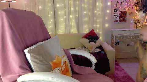 Anisahade online show from 04/08/26, 03:12