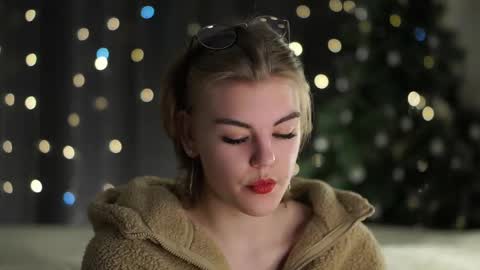 Snapshot of anishavivo chatting on 01/12/26, 12:21 AnishaVivo online show from 01/12/26, 12:21