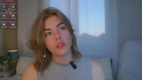 AnishaVivo online show from 04/07/26, 12:27