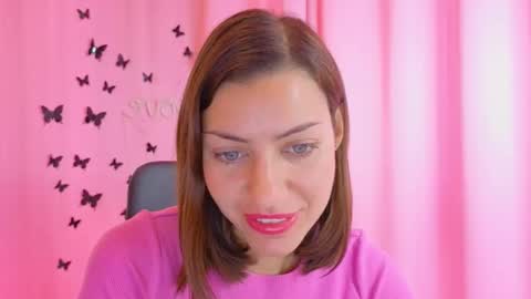 Anni online show from 10/17/25, 06:05