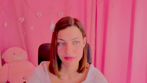 Anni online show from 04/23/26, 12:29