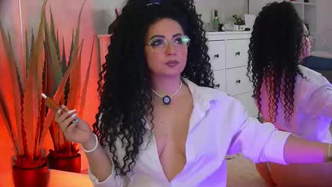 anissia teaser online show from 01/19/26, 05:44