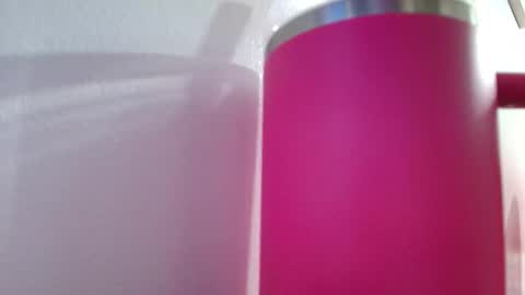 ana independent model online show from 11/24/25, 08:36