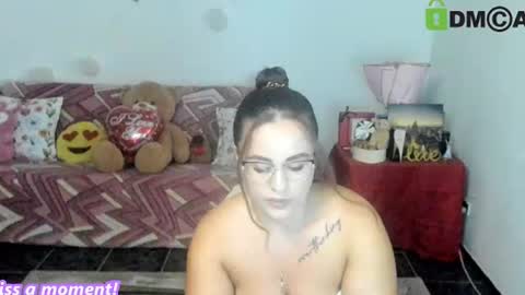 Snapshot of anissyax chatting on 07/10/26, 02:27 AnissyaX online show from 07/10/26, 02:27