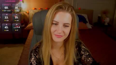 Anita online show from 10/26/25, 01:22