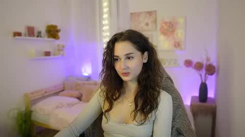 Anita Grey online show from 11/10/25, 08:19