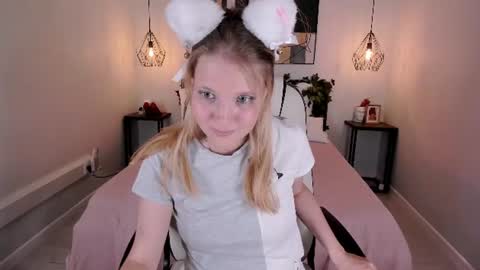 Snapshot of anita_marcelle chatting on 07/19/26, 08:18 Anita online show from 07/19/26, 08:18