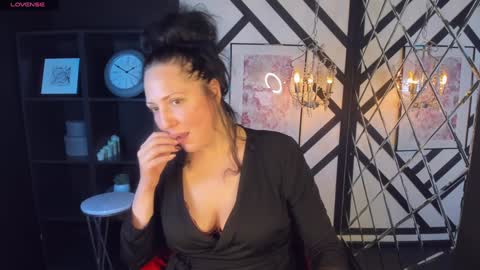 Snapshot of anita_muse chatting on 12/07/24, 06:26 Anita online show from 12/07/24, 06:26