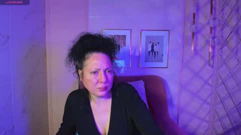 Snapshot of anita_muse chatting on 12/12/24, 02:11 Anita online show from 12/12/24, 02:11