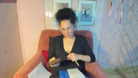 Snapshot of anita_muse chatting on 12/19/24, 05:40 Anita online show from 12/19/24, 05:40