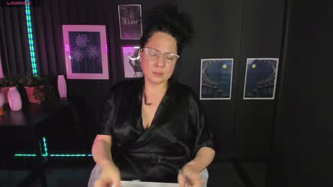 Snapshot of anita_muse chatting on 01/05/25, 01:56 Anita online show from 01/05/25, 01:56