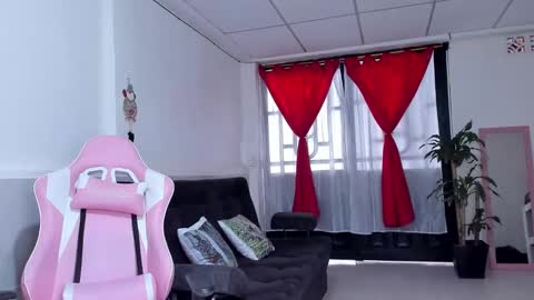 Ana online show from 02/05/26, 04:55