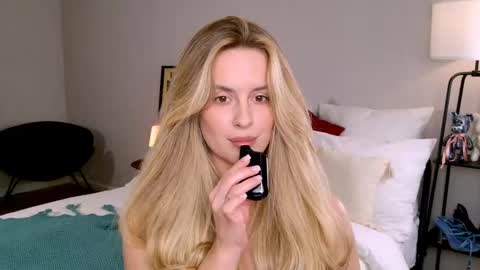 Anita online show from 10/25/25, 09:50