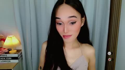 Snapshot of anitaguen chatting on 12/19/25, 07:21 anita online show from 12/19/25, 07:21