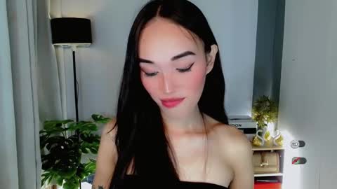 Snapshot of anitaguen chatting on 12/22/25, 04:59 anita online show from 12/22/25, 04:59