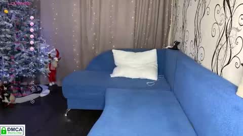 anjalin_sososok online show from 12/15/25, 03:33