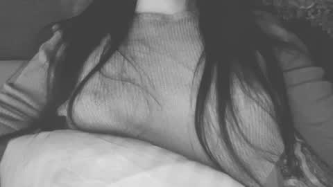 Snapshot of anje_forsexytime chatting on 06/04/26, 04:24 Anje online show from 06/04/26, 04:24