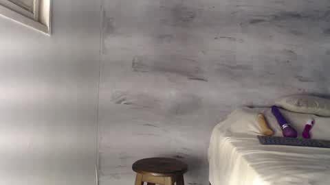 Hello My name is NaiaraPv is OPEN online show from 03/11/25, 06:30