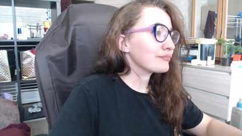 Snapshot of ankey_rayah chatting on 12/09/24, 07:39 Nameless online show from 12/09/24, 07:39
