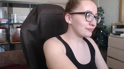 Snapshot of ankey_rayah chatting on 01/14/25, 07:17 Nameless online show from 01/14/25, 07:17
