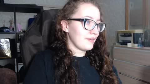 Snapshot of ankey_rayah chatting on 02/24/25, 10:03 Nameless online show from 02/24/25, 10:03