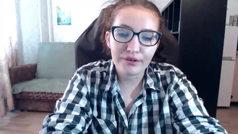 Snapshot of ankey_rayah chatting on 09/21/25, 07:21 Nameless online show from 09/21/25, 07:21