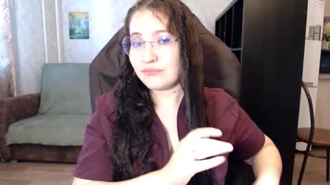 Snapshot of ankey_rayah chatting on 09/27/25, 03:55 Nameless online show from 09/27/25, 03:55